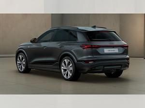 Gebraucht Audi Q6 e-tron S-Line 284 kW (387 PS) 2025 Grau (daytonagrau perleffekt) SUV
