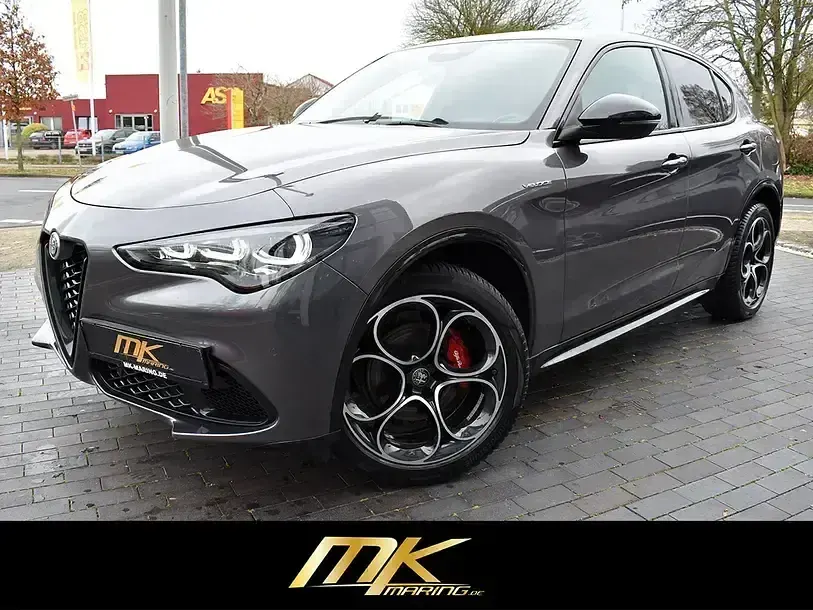 Gebraucht Alfa Romeo Stelvio Veloce 210 PS (154 kW) 2024 Grigio vesuvio, metalli (metallic) SUV