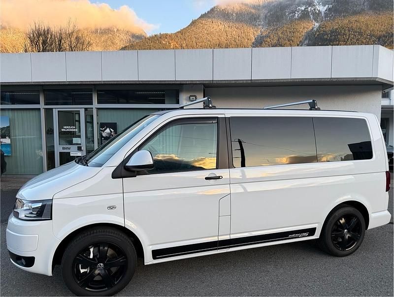 Weiß Gebraucht 2014 VW Multivan Edition Van | 36.500 € - Bild 1/4