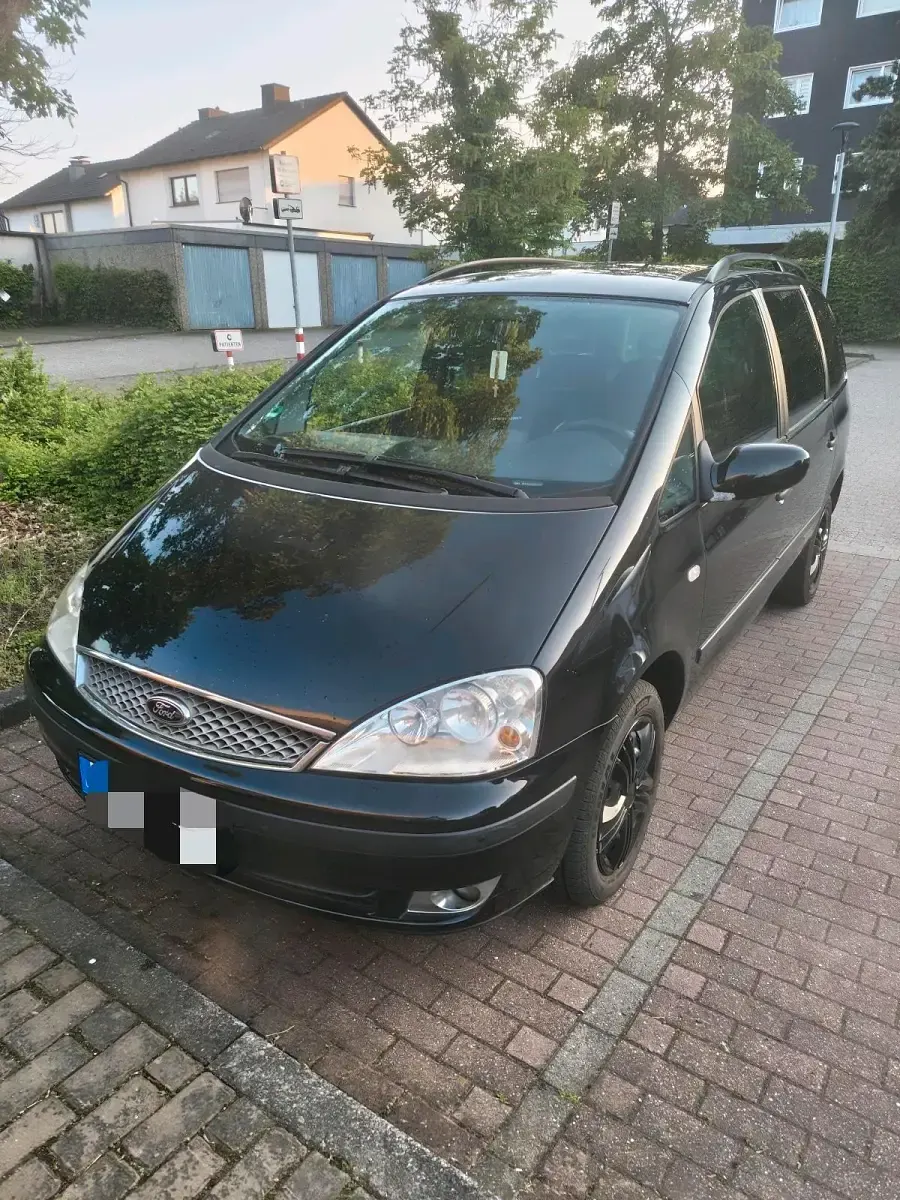 Gebraucht Ford Galaxy 116 PS (85 kW) 2005 Schwarz Van / Kleinbus