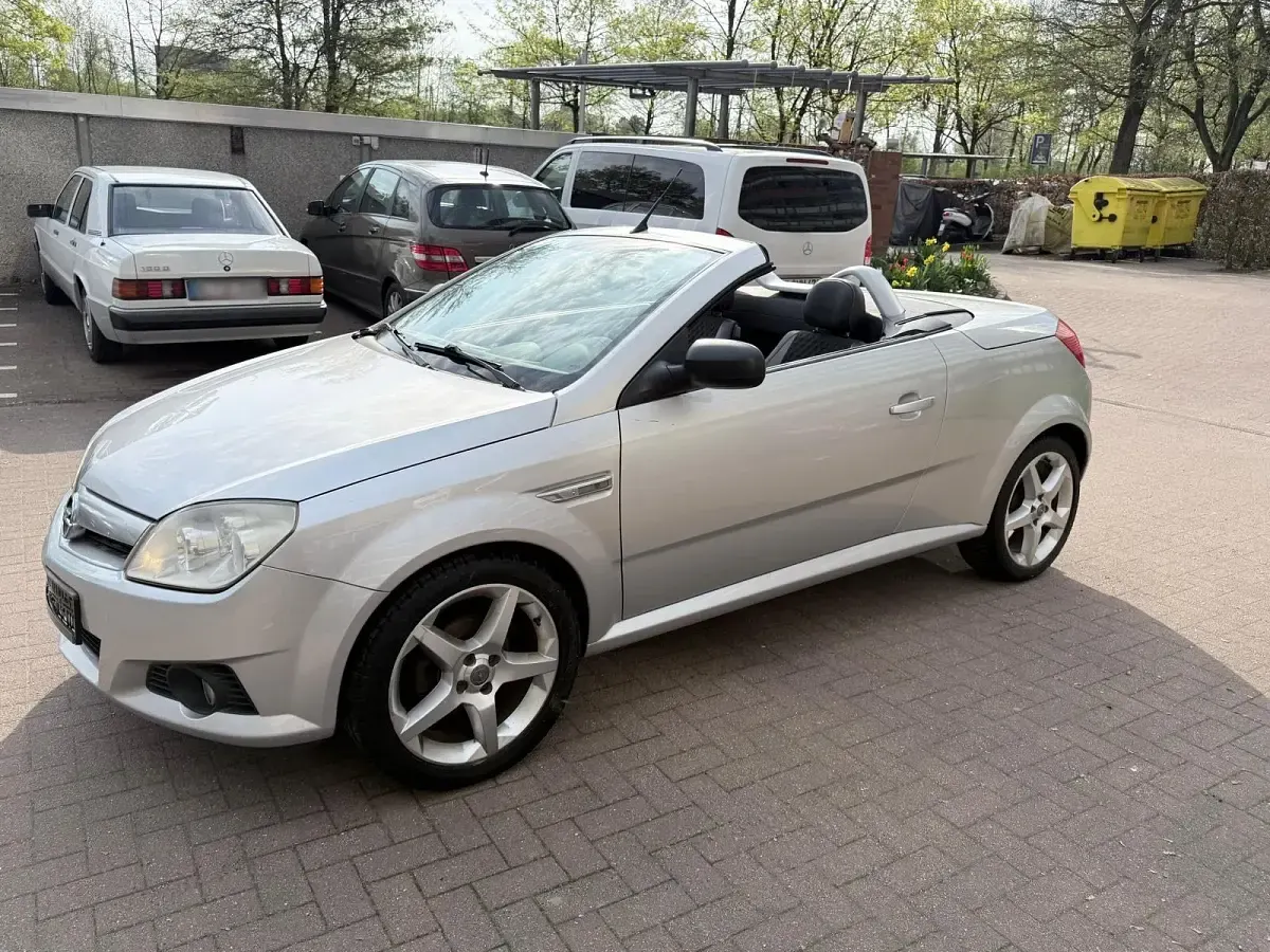 Gebraucht Opel Tigra 90 PS (66 kW) 2007 Cabrio
