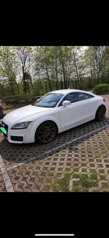 Weiß Gebraucht 2011 Audi TT Coupé | 11.500 € (Guter Preis) - Bild 1/4