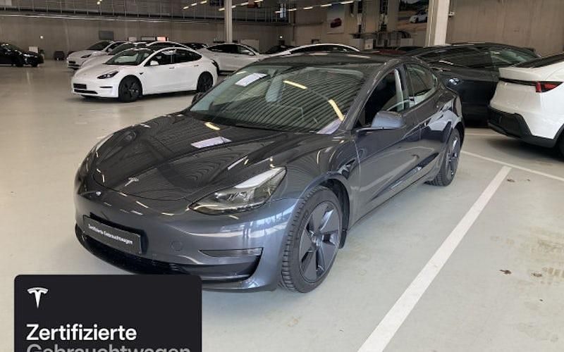 Gebraucht Tesla Model 3 Long Range RWD 208 kW (283 PS) 2022 Silber Limousine