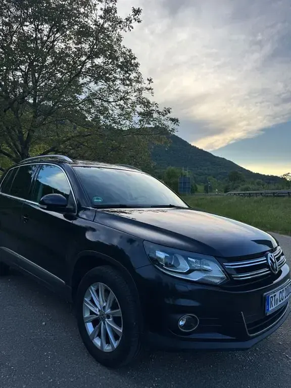Gebraucht VW Tiguan Style 170 PS (125 kW) 2011 Schwarz SUV