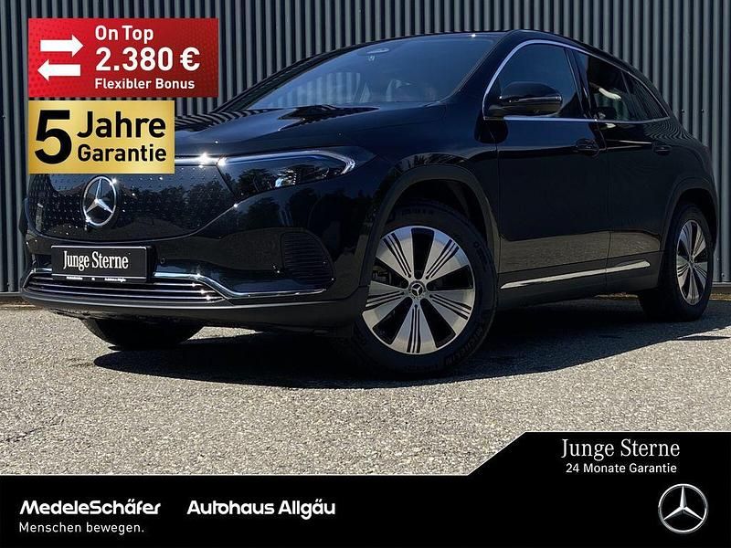 Lack kosmosschwarz Gebraucht 2024 Mercedes EQA300 Progressive SUV | 35.940 € (Fairer Preis) - Bild 1/3