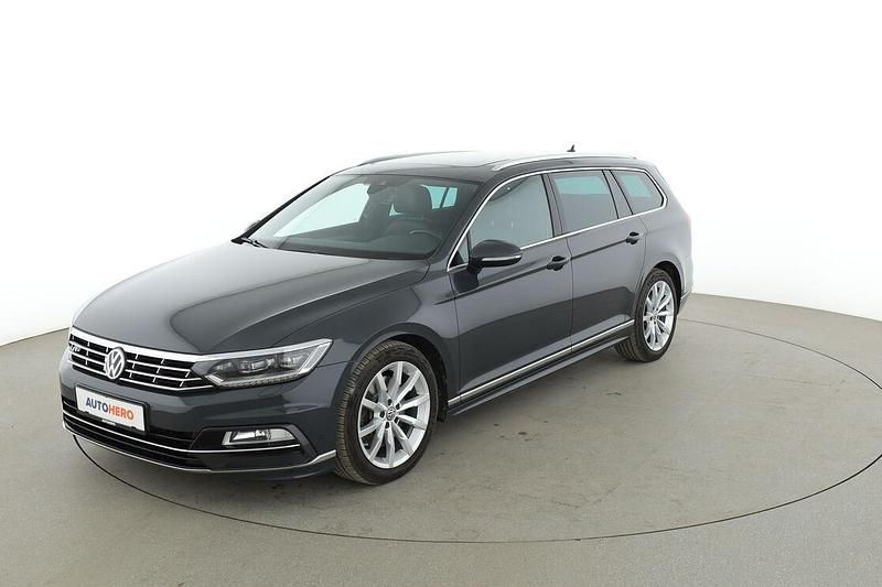 Gebraucht VW Passat Highline 272 PS (200 kW) 2019 Grau Kombi