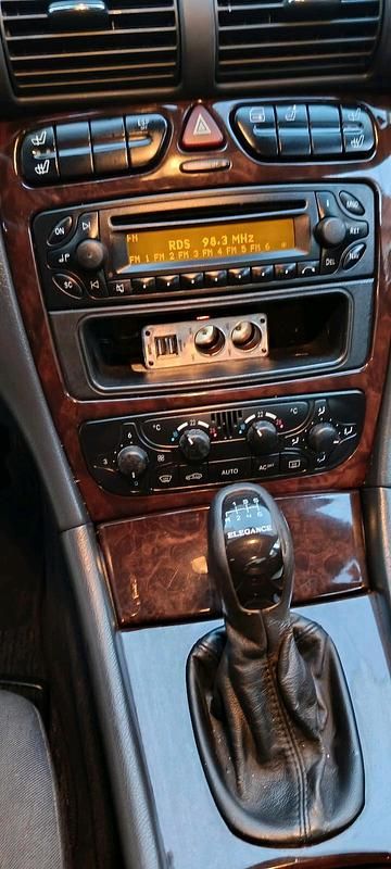 Gebraucht Mercedes C180 120 PS (88 kW) 2003 Blau Limousine