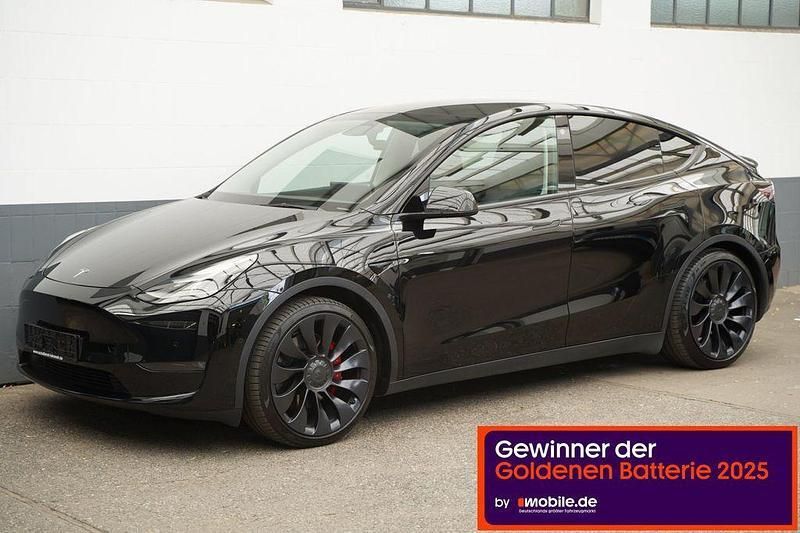 Schwarz Gebraucht 2022 Tesla Model Y Performance SUV | 37.950 € (Guter Preis) - Bild 1/4