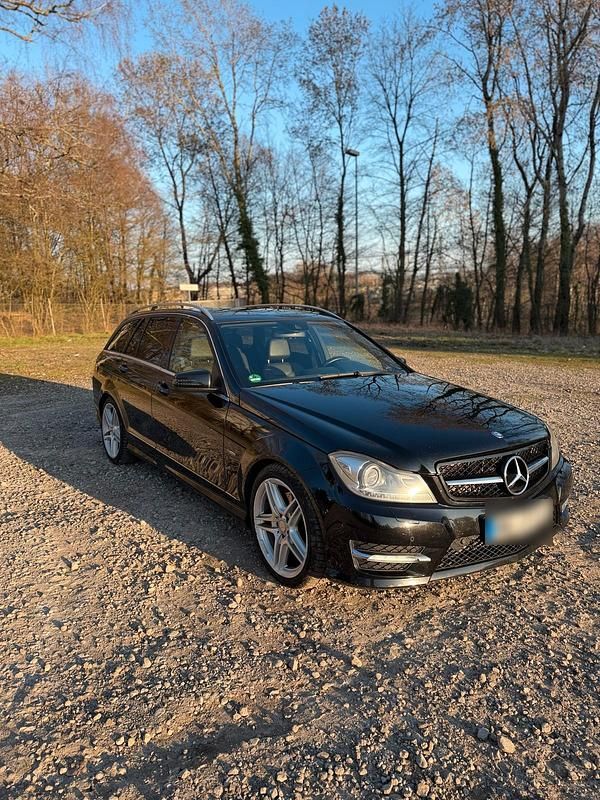 Gebraucht Mercedes C300 AMG 231 PS (169 kW) 2011 Schwarz Kombi