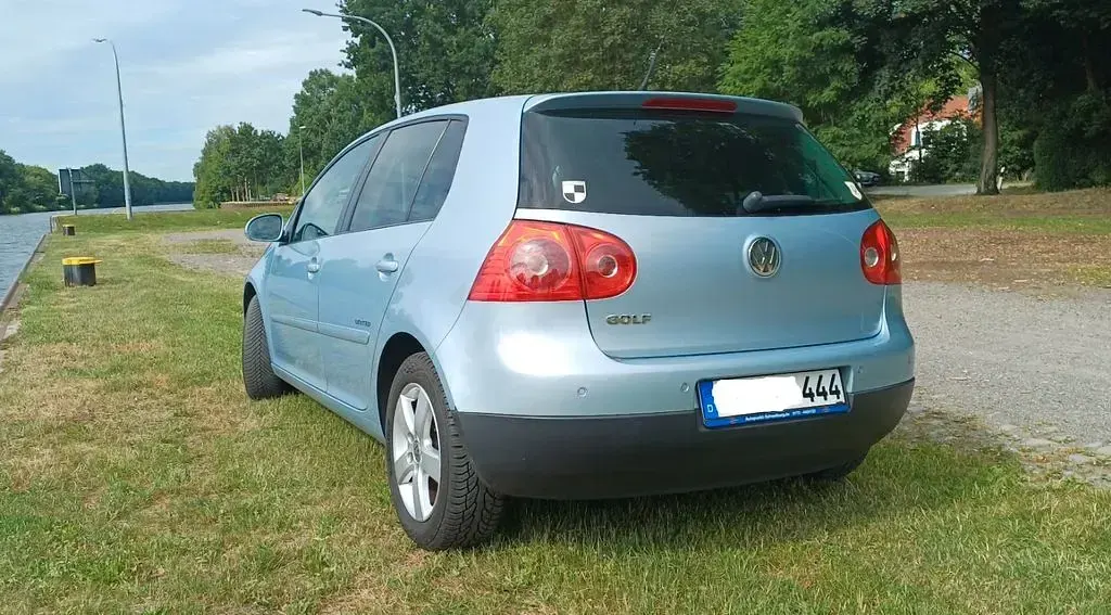 Gebraucht VW Golf VI United 80 PS (58 kW) 2008 Blau Kleinwagen
