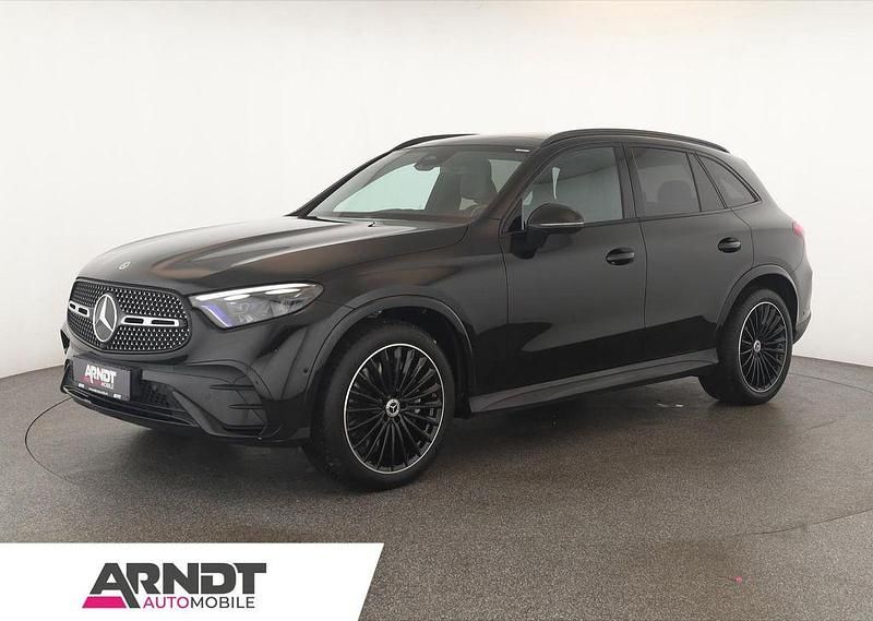 Schwarz Gebraucht 2023 Mercedes GLC300 Advanced SUV | 53.684 € (Fairer Preis) - Bild 1/4