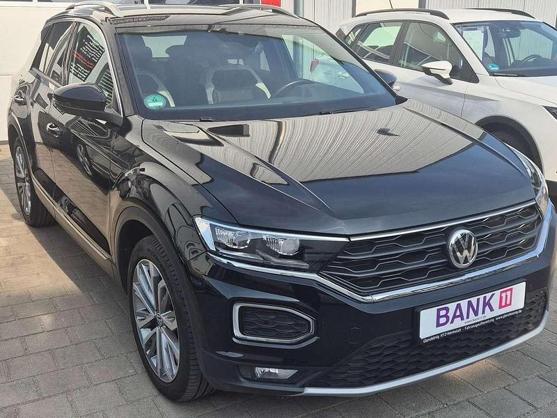 Deep black Gebraucht 2019 VW T-Roc Sportline SUV | 21.450 € (Fairer Preis) - Bild 1/4