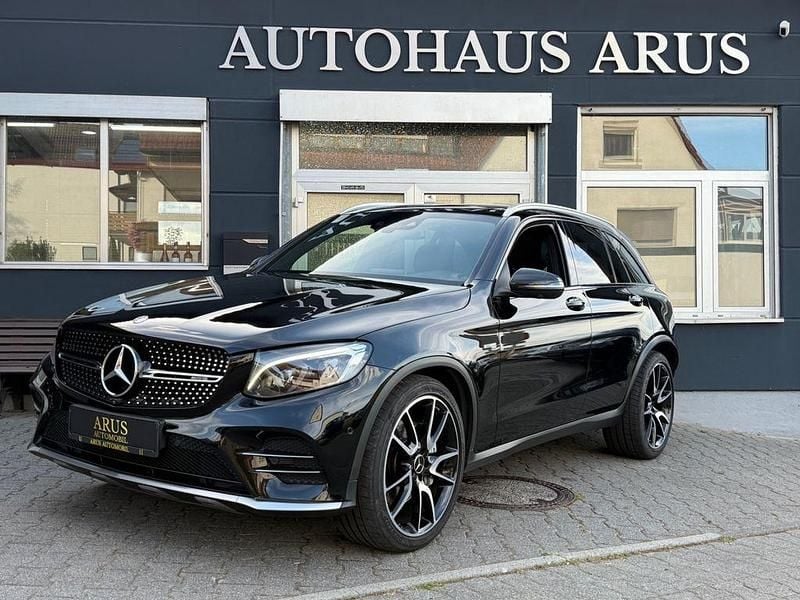 Schwarz Gebraucht 2018 Mercedes GLC43 AMG AMG SUV | 29.850 € (Guter Preis) - Bild 1/4