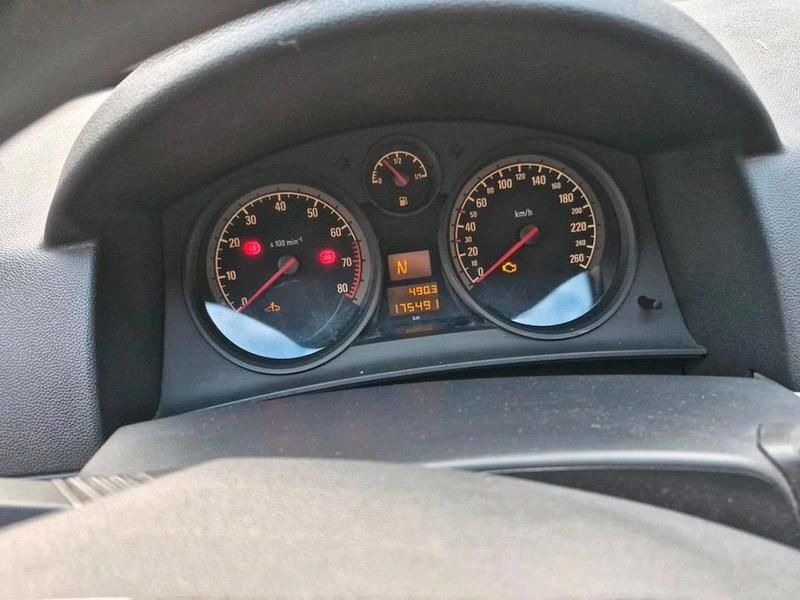 Gebraucht Opel Astra 90 PS (66 kW) 2007 Grau Coupé