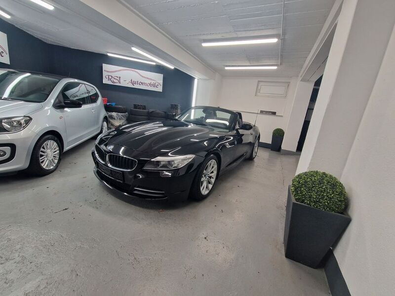 Schwarz Gebraucht 2014 BMW Z4 Sport Line Cabrio | 25.999 € (Etwas zu teuer) - Bild 1/4