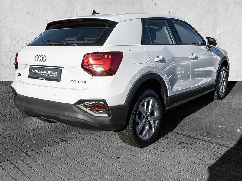 Gebraucht Audi Q2 110 PS (80 kW) 2024 Arkonaweiß SUV