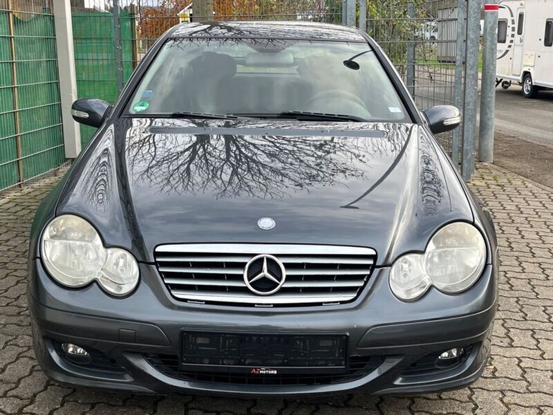 Gebraucht Mercedes C200 122 PS (89 kW) 2006 Grau Coupé