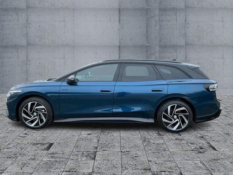 Gebraucht VW ID.7 GTX 250 kW (340 PS) 2025 Aquamarinblau metallic Kombi