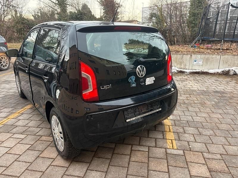 Second-hand VW up! 75 CP (55 kW) 2012 Negru Hatchback