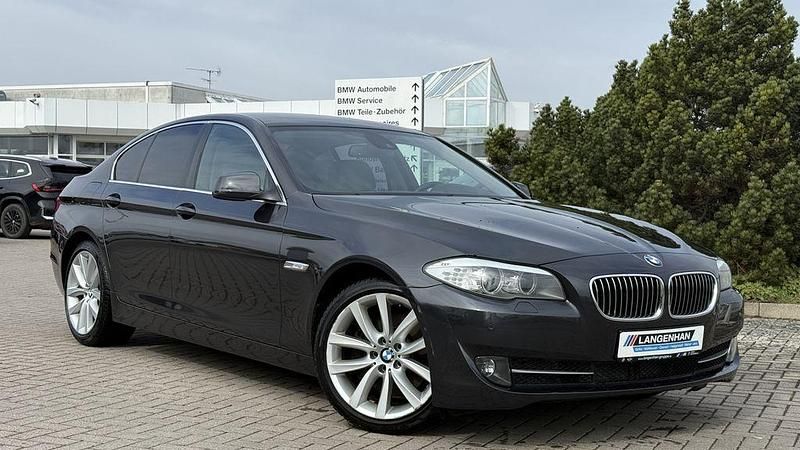 Gebraucht BMW 530 Efficient Dynamics 258 PS (189 kW) 2012 Grau Limousine