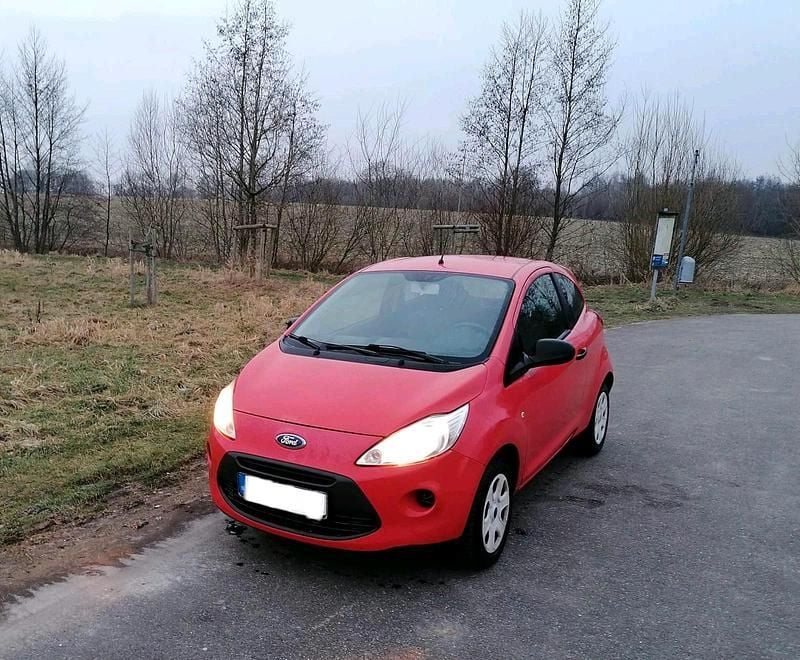 Rot Gebraucht 2009 Ford Ka Kleinwagen | 3.500 € (Fairer Preis) - Bild 1/4