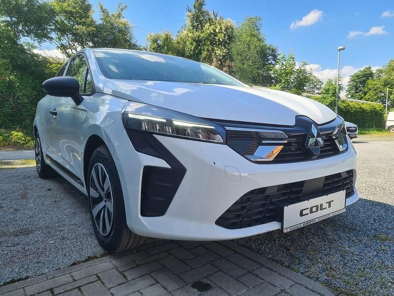 Weiß Neu 2025 Mitsubishi Colt Diamant Edition Limousine | 15.990 € (Fairer Preis) - Bild 1/4