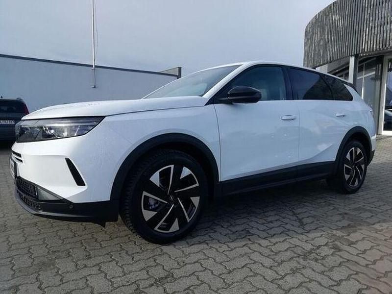 Weiss Gebraucht 2025 Opel Grandland X SUV | 35.550 € (Fairer Preis) - Bild 1/4