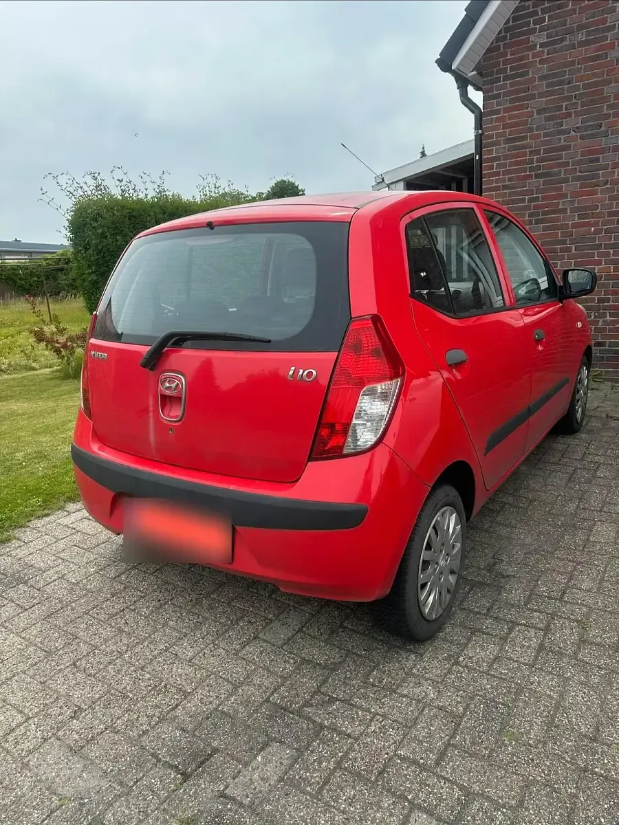 Gebraucht Hyundai i10 67 PS (49 kW) 2009 Rot Kleinwagen
