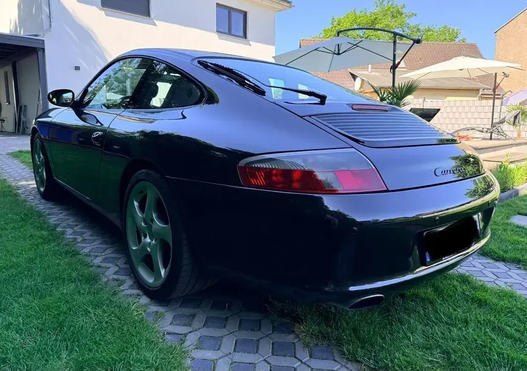 Usata Porsche 911 Carrera 320 CV (235 kW) 2004 Nero Coupé