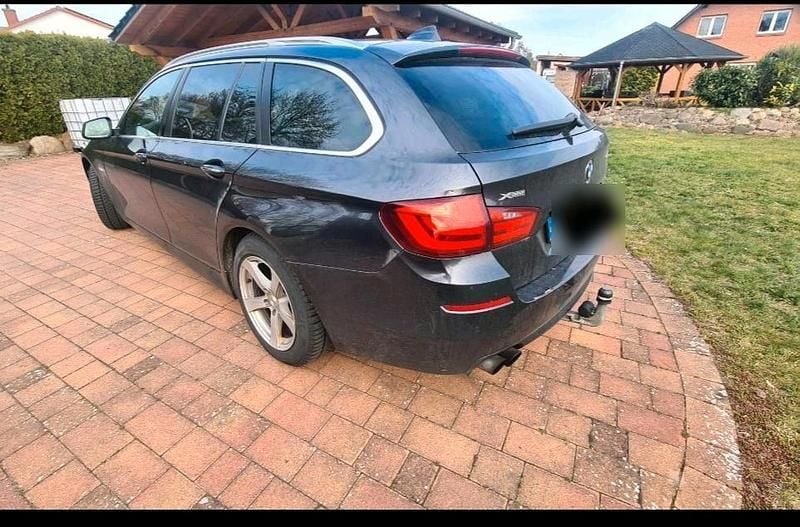 Second-hand BMW 525 218 CP (160 kW) 2012 Negru Break