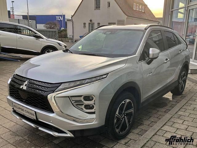 Gebraucht Mitsubishi Eclipse Cross Plus 188 PS (138 kW) 2025 Silber SUV