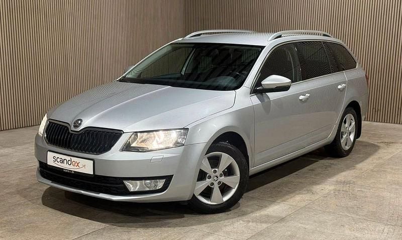 Gebraucht Skoda Octavia 140 PS (102 kW) 2014 Silber Limousine