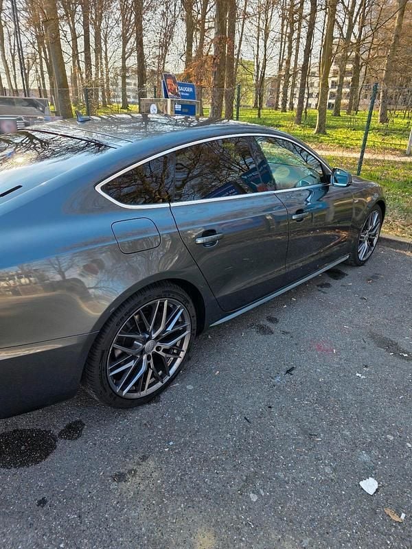 Gebraucht Audi A5 S-Line 190 PS (139 kW) 2015 Grau Coupé