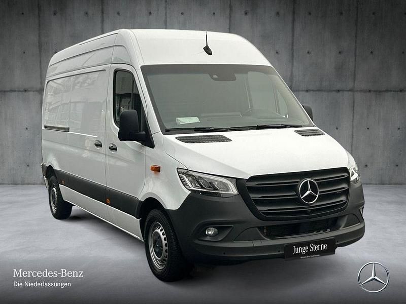 Gebraucht Mercedes Sprinter 150 PS (110 kW) 2024 Weiß Van
