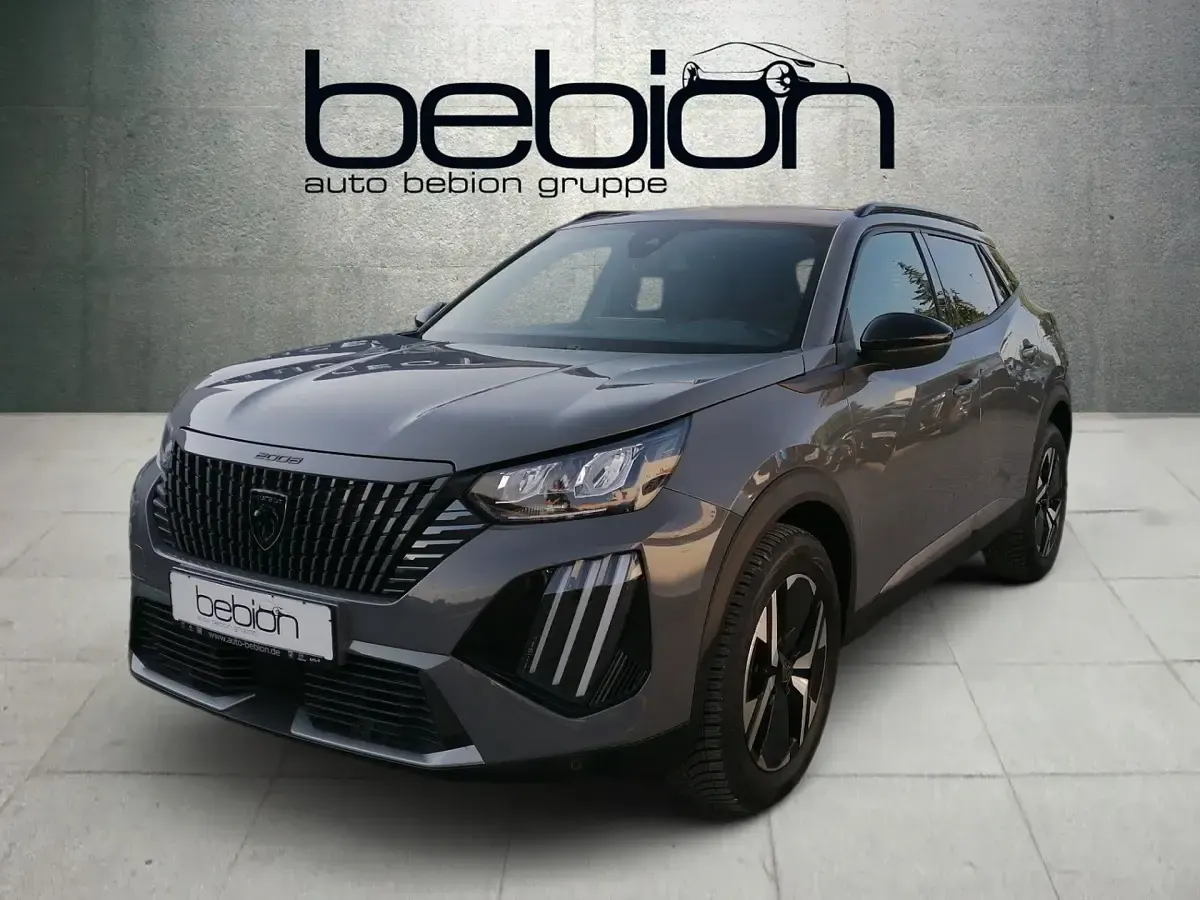 Gebraucht Peugeot 2008 Allure 131 PS (96 kW) 2024 SUV