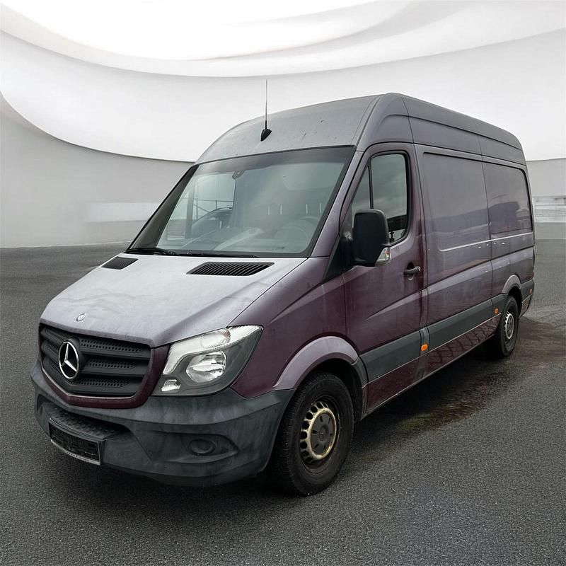 Rot Gebraucht 2014 Mercedes 316 Van | 7.700 € (Guter Preis) - Bild 1/4