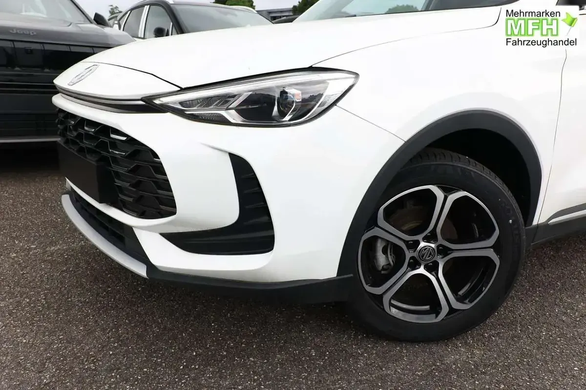 Neu MG ZS Comfort 116 PS (85 kW) 2026 Dover white SUV