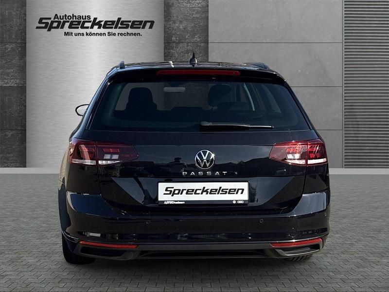 Gebraucht VW Passat Conceptline 150 PS (110 kW) 2022 Schwarz Kombi