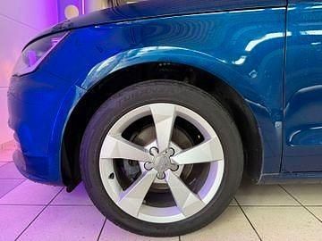Gebraucht Audi A1 Sportback S-Line 95 PS (69 kW) 2019 Blau Kleinwagen