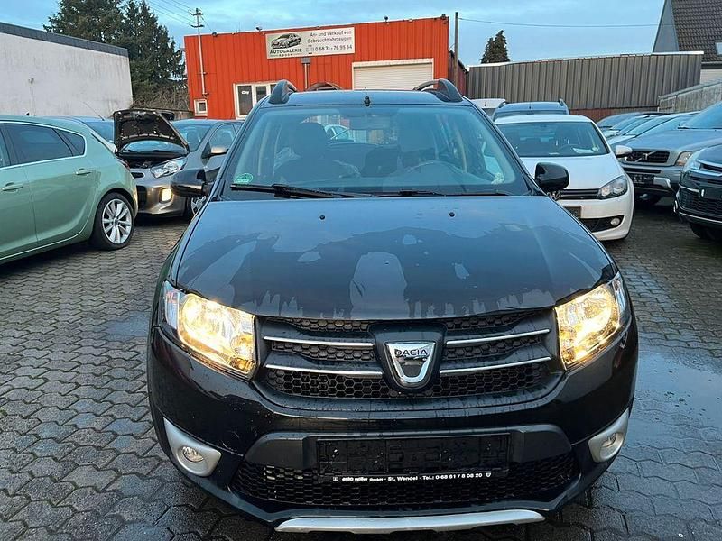 Gebraucht Dacia Sandero Prestige 90 PS (66 kW) 2015 Schwarz Limousine