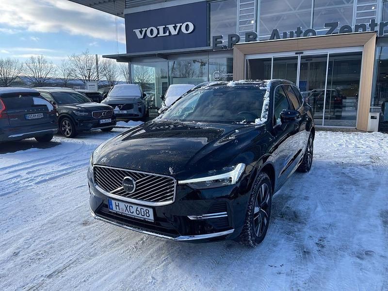 Schwarz Gebraucht 2025 Volvo XC60 Plus SUV | 59.900 € (Etwas zu teuer) - Bild 1/4