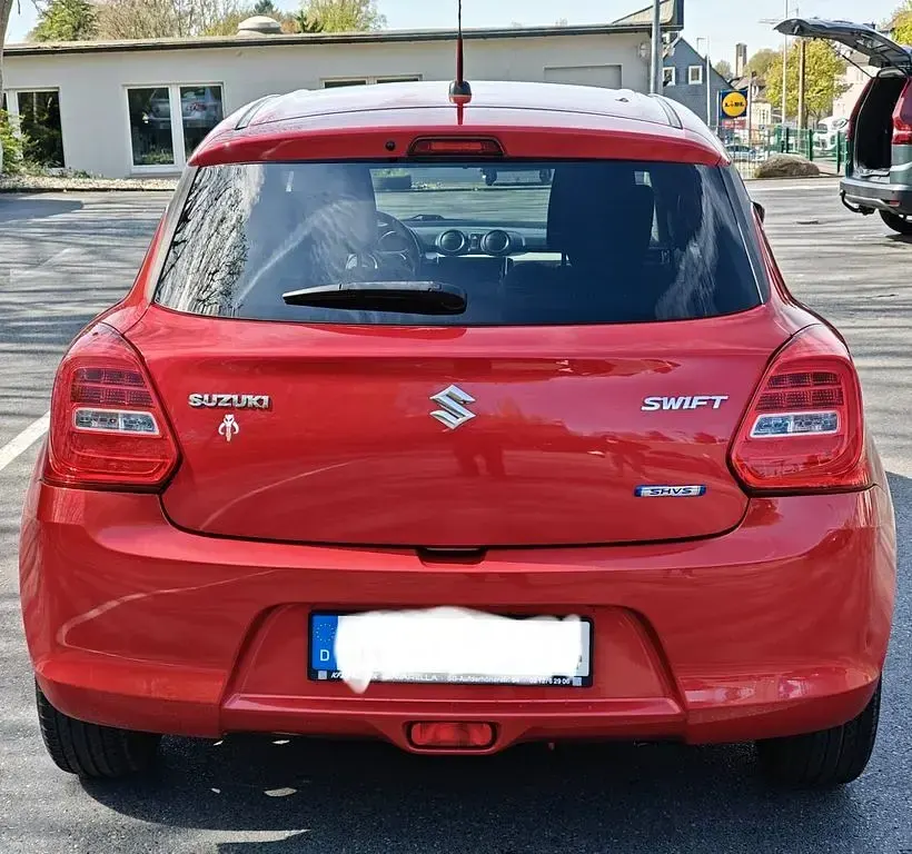 Gebraucht Suzuki Swift Comfort+ 111 PS (81 kW) 2017 Rot Kleinwagen