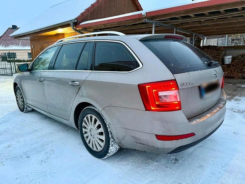 Gebraucht Skoda Octavia 150 PS (110 kW) 2014 Grau Kleinwagen