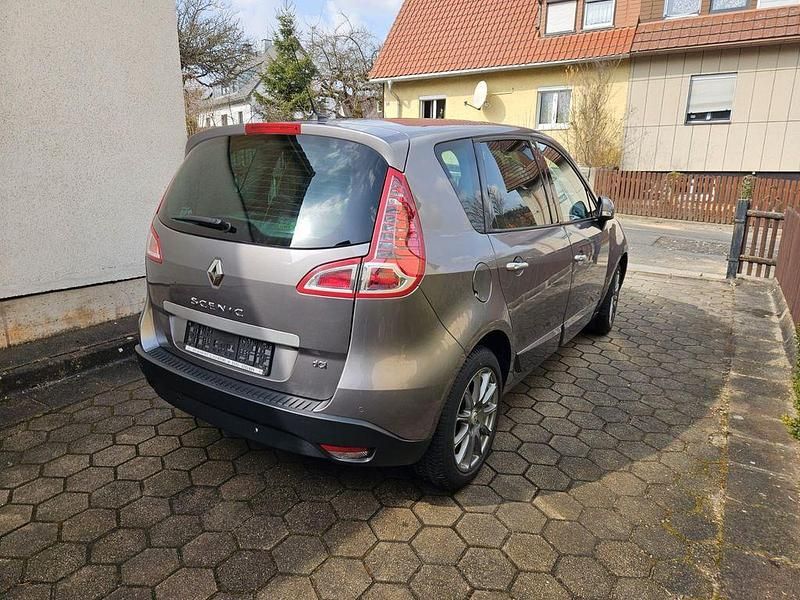 Gebraucht Renault Scénic III Expression 110 PS (80 kW) 2011 Grau Van / Kleinbus