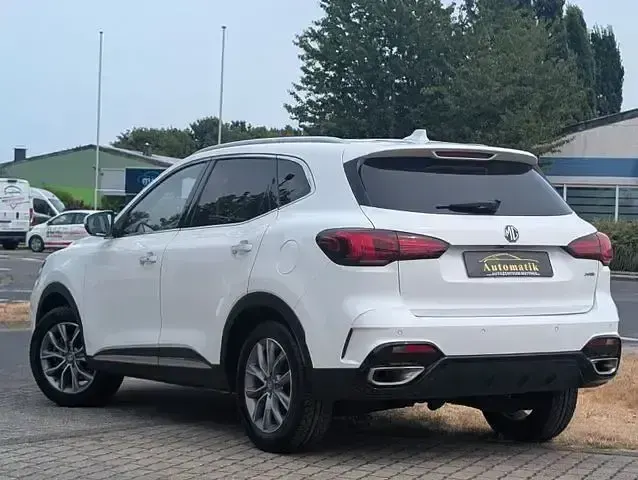 Gebraucht MG HS Comfort 162 PS (119 kW) 2024 Weiß SUV