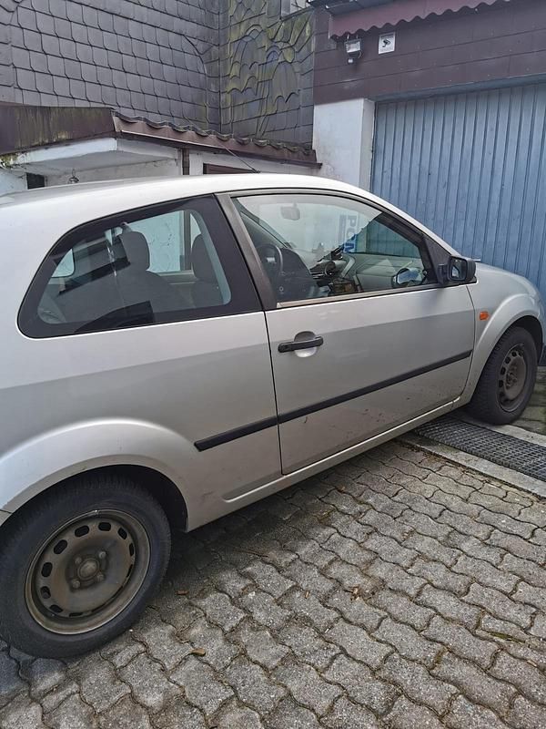 Gebraucht Ford Fiesta 2003 Grau Kleinwagen