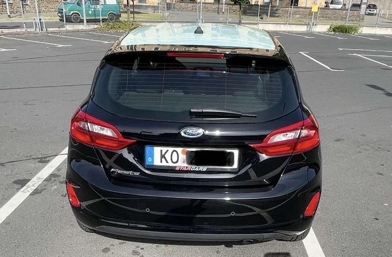 Gebraucht Ford Fiesta Active 86 PS (63 kW) 2018 Limousine