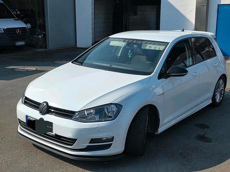 Gebraucht VW Golf VII Edition 150 PS (110 kW) 2014 Weiß Kleinwagen