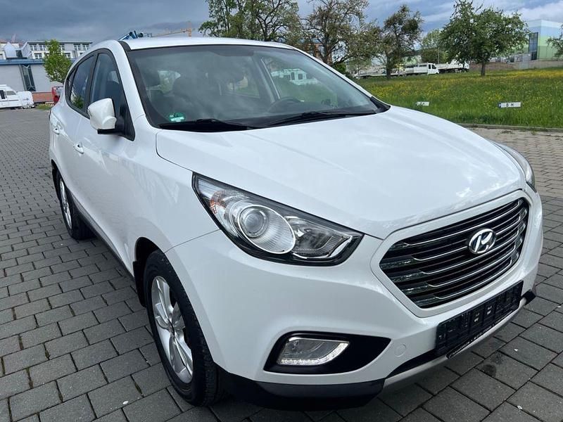 Gebraucht Hyundai ix35 136 PS (100 kW) 2015 Weiß SUV