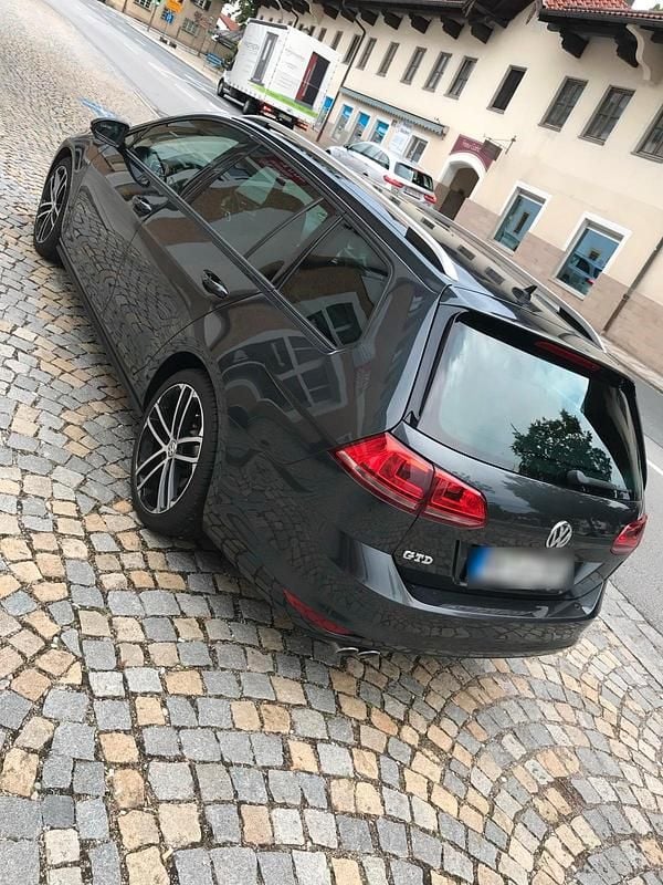 Gebraucht VW Golf VII GTD 184 PS (135 kW) 2016 Grau Kombi
